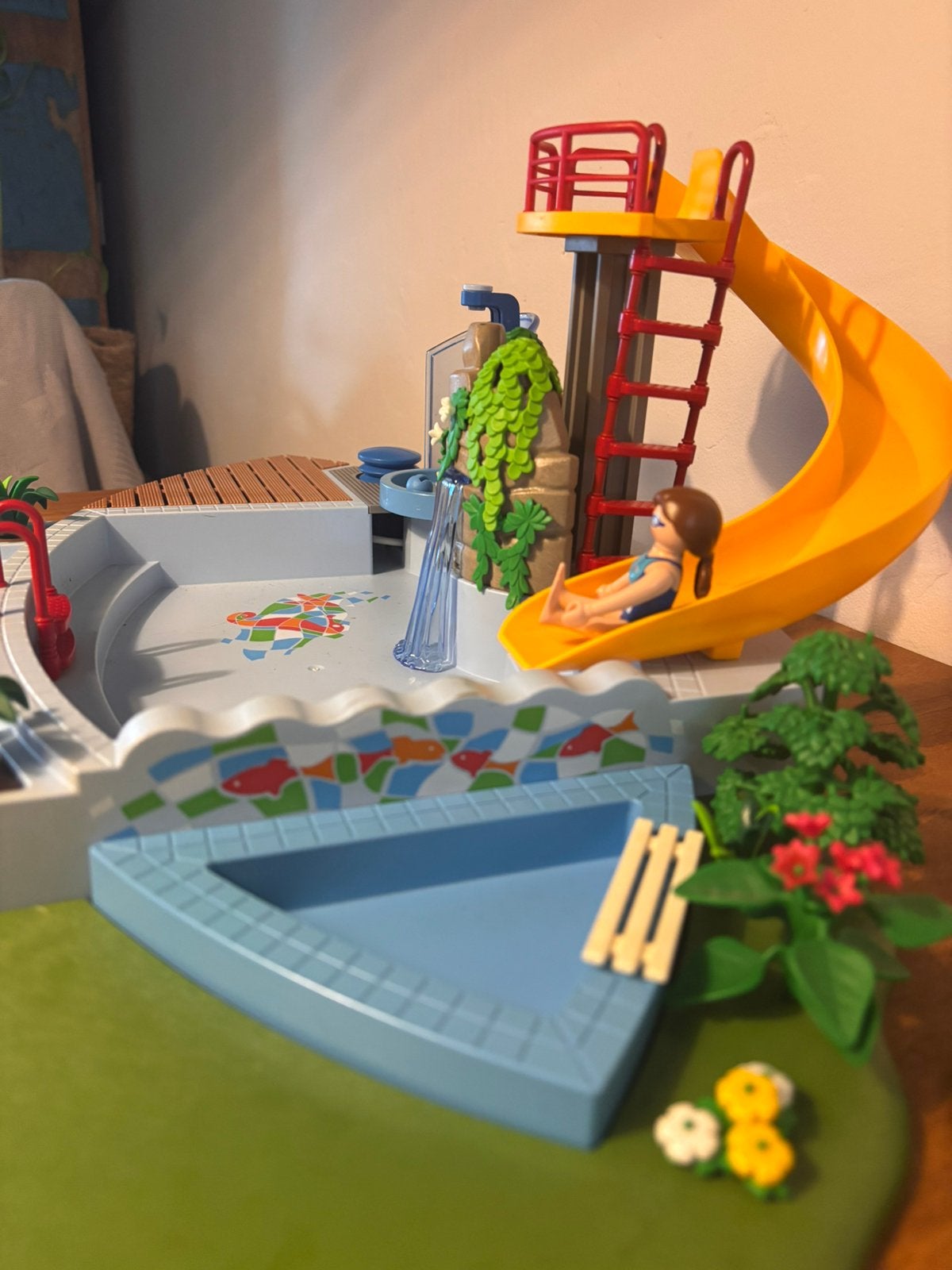 Playmobil zwembad met glijbaan 4858, Ophalen of Verzenden, Zo goed als nieuw