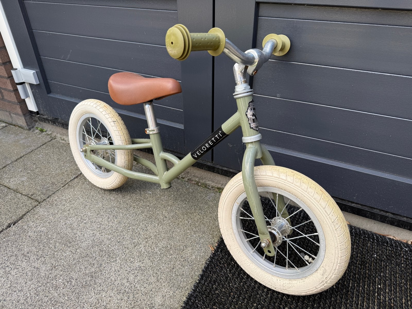 Veloretti loopfiets - olijfgroen, Ophalen, Gebruikt, Loopfiets