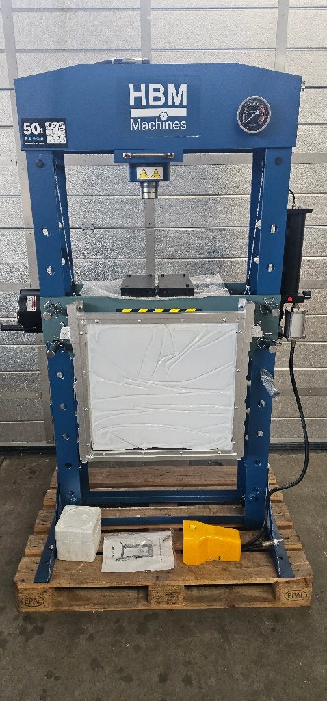 HBM Hydr/ Pneumatische Werkplaatspers - Raamwerkpers 50 ton, Auto diversen, Autogereedschap, Ophalen of Verzenden, Zo goed als nieuw
