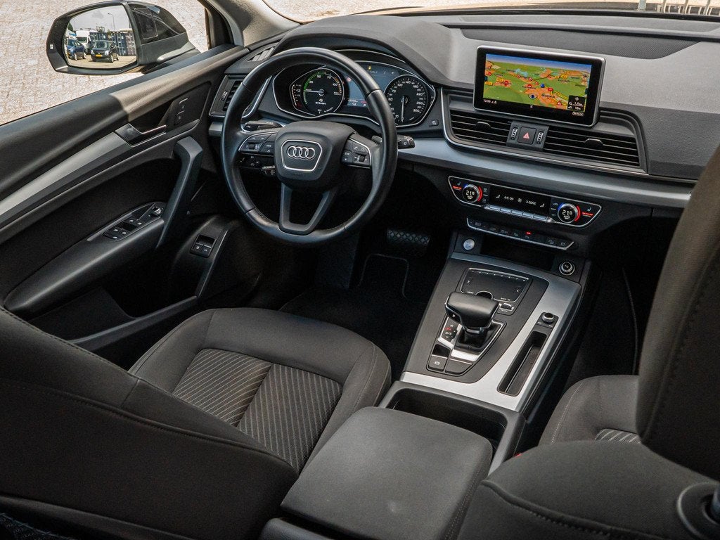 Audi Q5 50 TFSI e quattro S edition S Line Keyless Tour Pakk, Automaat, 4 cilinders, Leder en Stof, Zwart