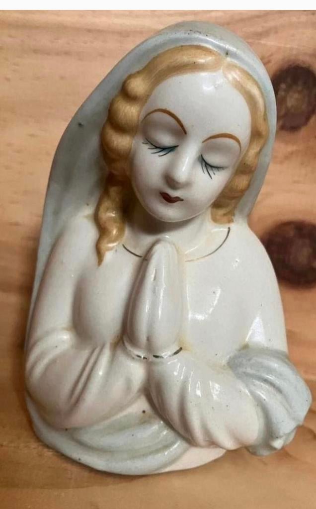 Maria beeldje mooi .. voor bv bloem in te zetten, Ophalen of Verzenden