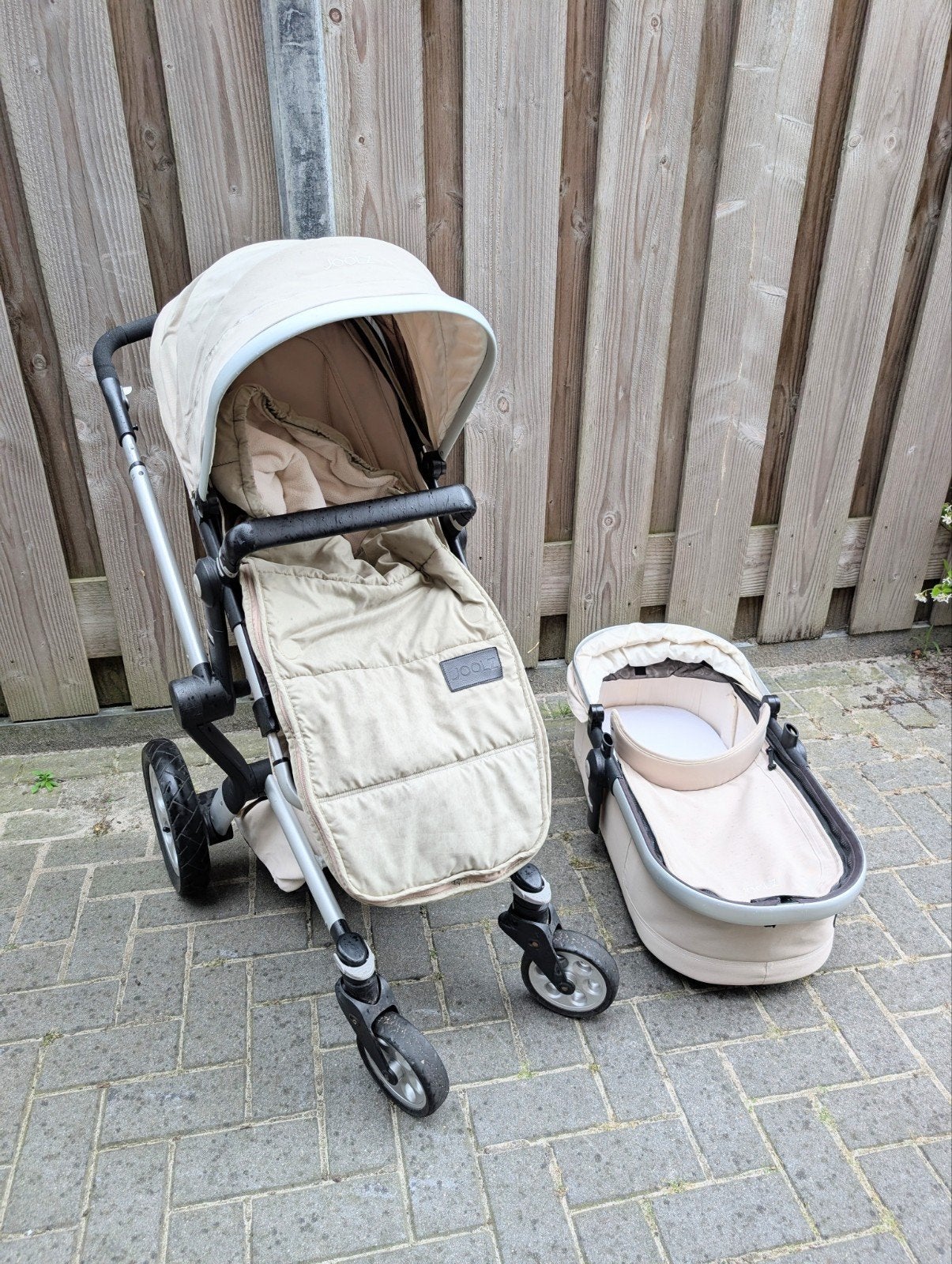 Joolz Day kinderwagen met reiswieg - Beige, Gebruikt, Combiwagen, Verstelbare duwstang, Ophalen