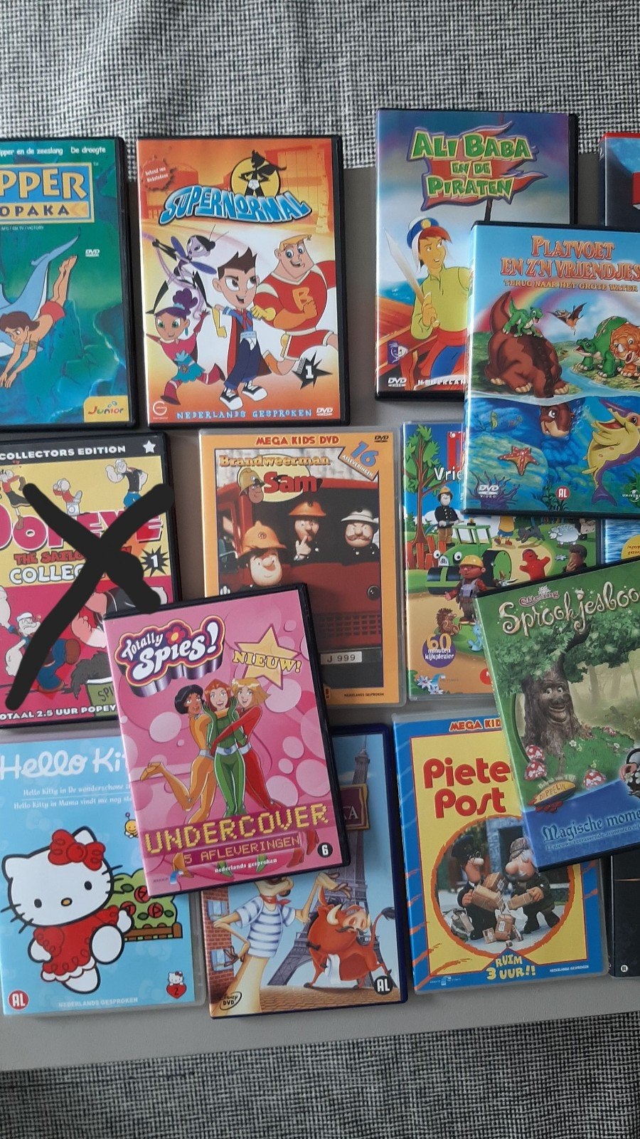 kinder dvd's: hello kitty, brandweerman Sam, platvoet, Alle leeftijden, Ophalen of Verzenden, Zo goed als nieuw
