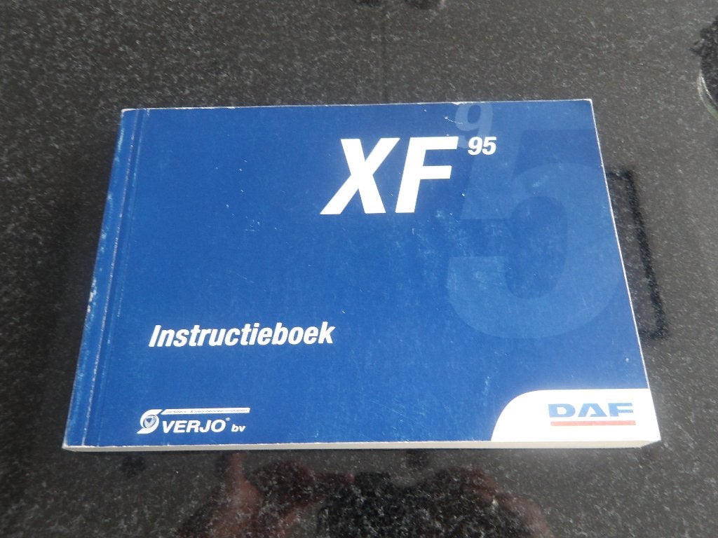 DAF XF 95 - Instructieboek NL, Verzenden