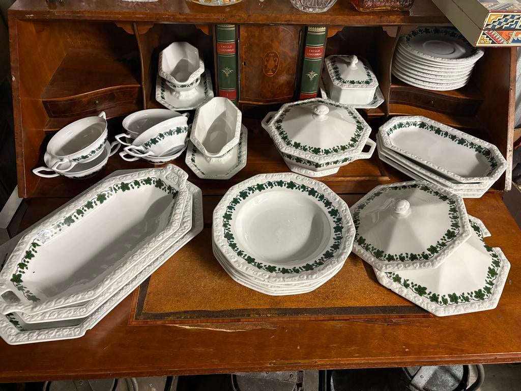 Rosenthal Classic Rose "Maria Stachelbeere" servies, Antiek en Kunst, Antiek | Servies compleet, Ophalen