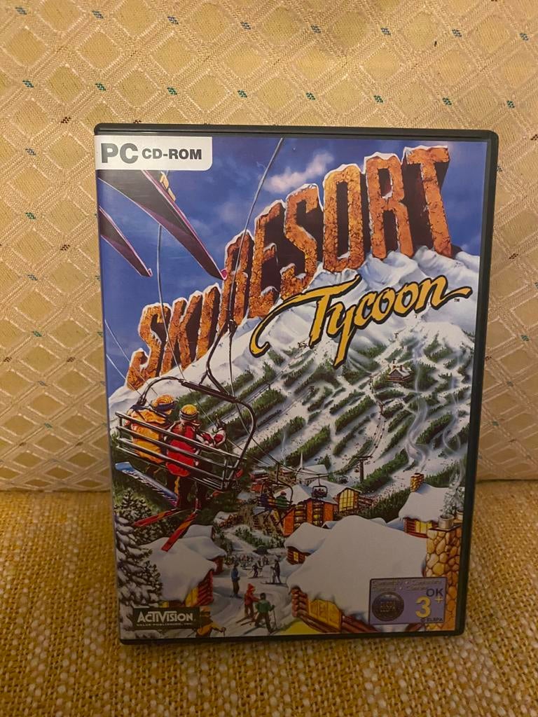 PC Game: Ski Resort Tycoon ( Activision), 1 speler, Ophalen of Verzenden, Zo goed als nieuw, Vanaf 3 jaar
