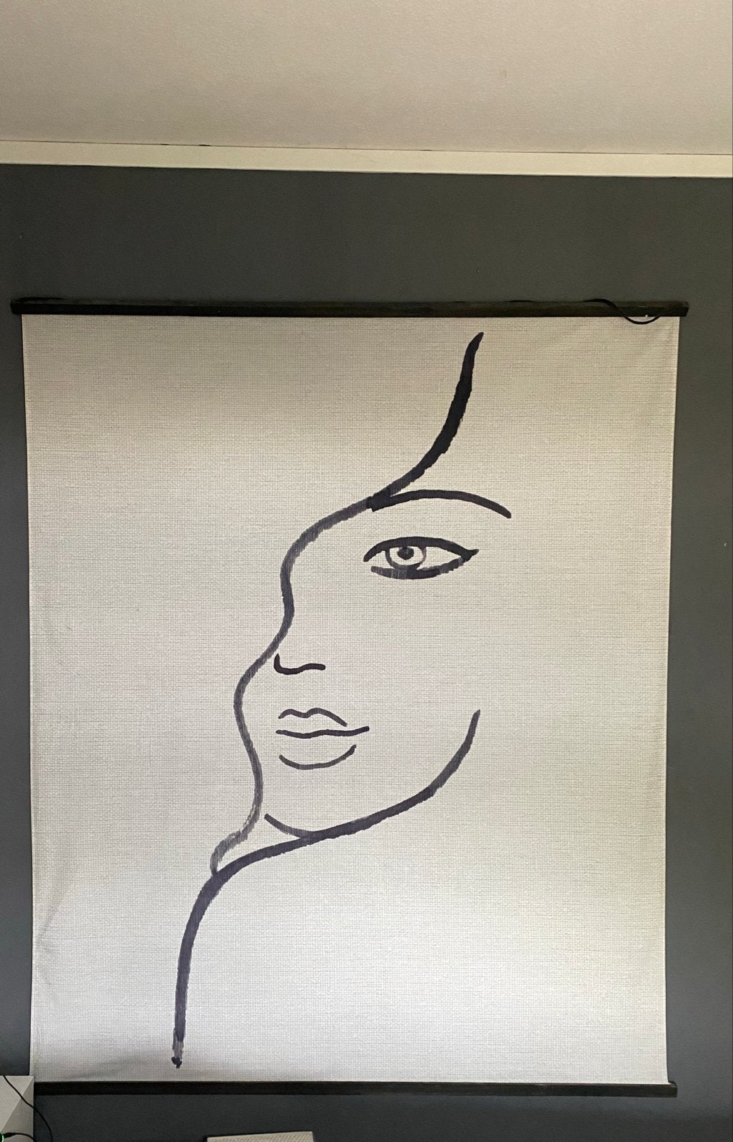 Wandkleed met abstract gezicht - 140x165 cm, Ophalen, Gebruikt, Meerkleurig, Met ophangsysteem