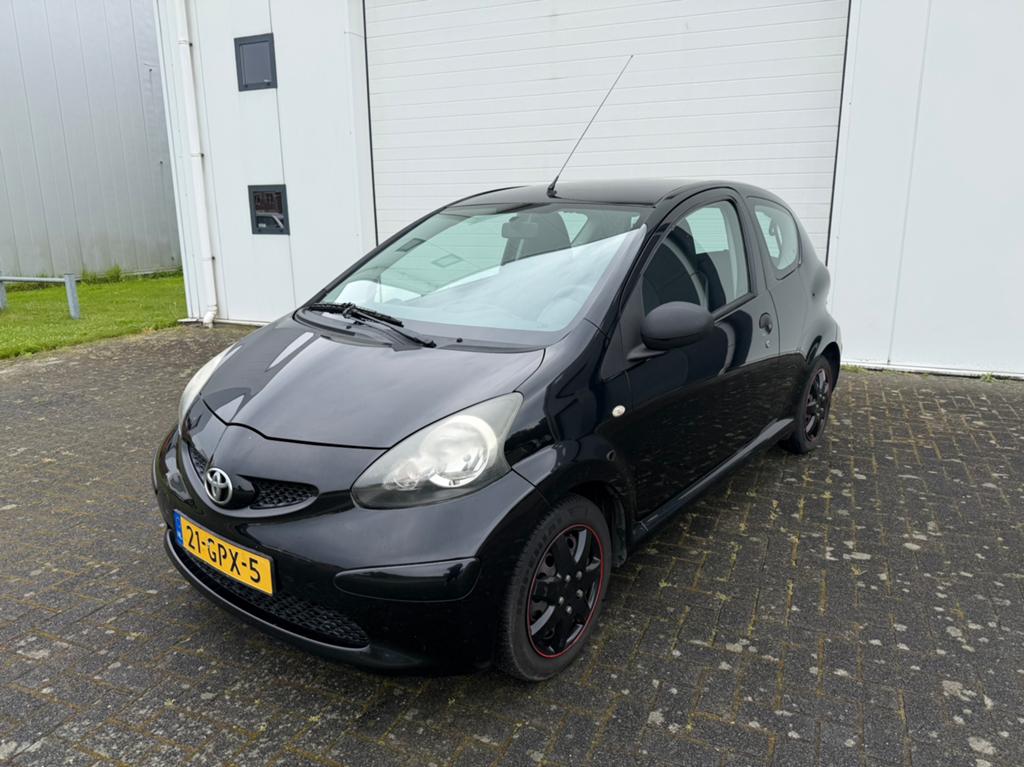 Toyota Aygo 1.0 12V Vvt-i 3DRS MMT 2008 Zwart, Auto's, Toyota, Voorwielaandrijving, Stof, Zwart, 4 stoelen
