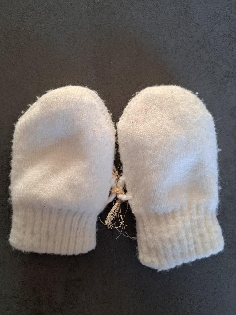 Zachte Witte Baby Handschoentjes - Ideaal voor Pasgeborenen, Kinderen en Baby's, Babykleding | Mutsen, Sjaals en Wanten, Maat 50