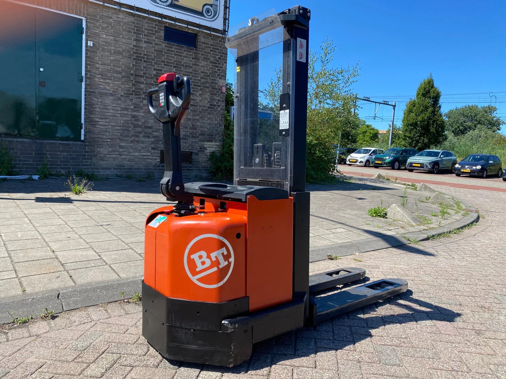BT S12F 1200KG 2.70METER STAPELAAR / HEFTRUCK (bj 2004)