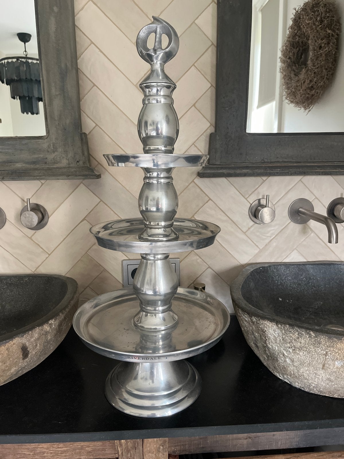 Riverdale etagere 65 cm hoog, Ophalen of Verzenden, Gebruikt, Zilver, Metaal