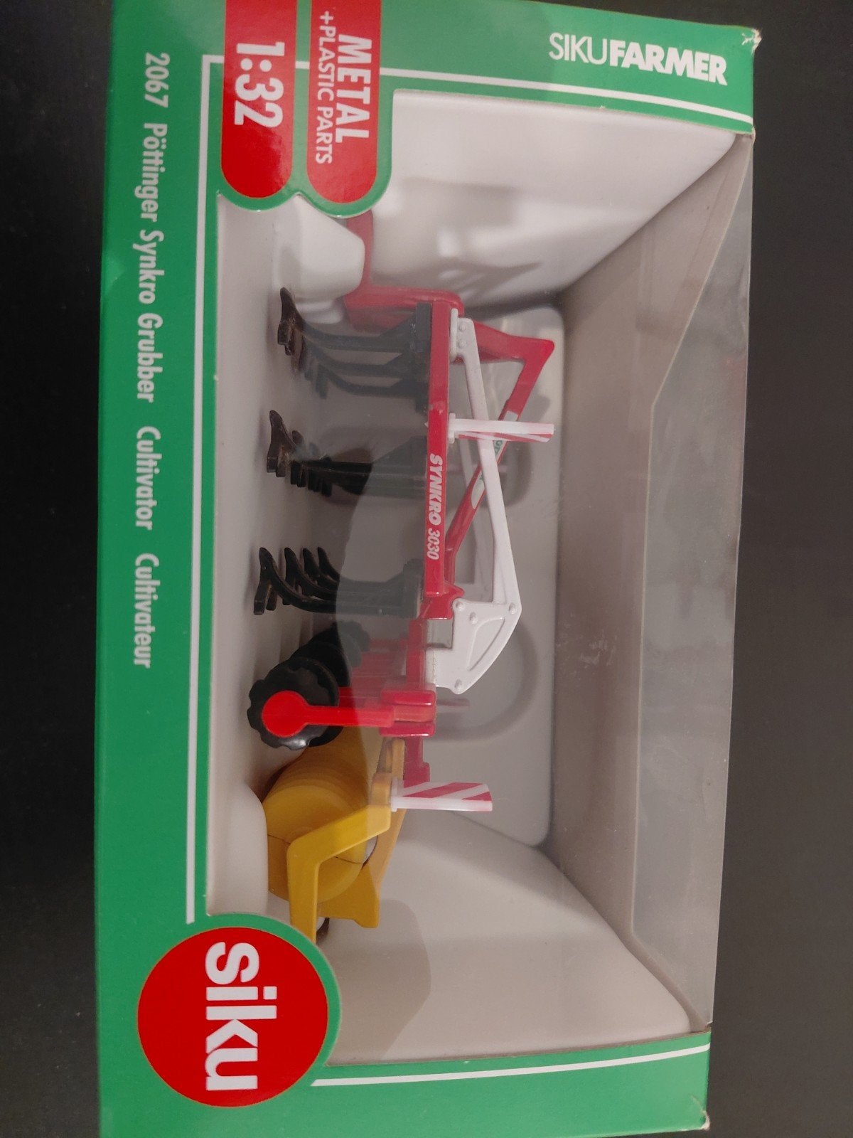 Siku Farmer 1:32 Pöttinger Synkro Grubber Cultivator, Ophalen of Verzenden, Nieuw, Tractor of Landbouw