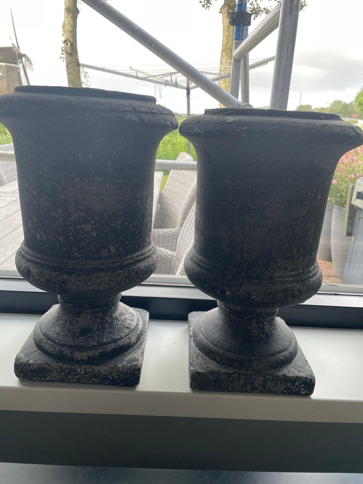 Set van 2 stoere/sobere potten/vazen - 35 cm hoog, Huis en Inrichting, Woonaccessoires | Vazen, Ophalen of Verzenden