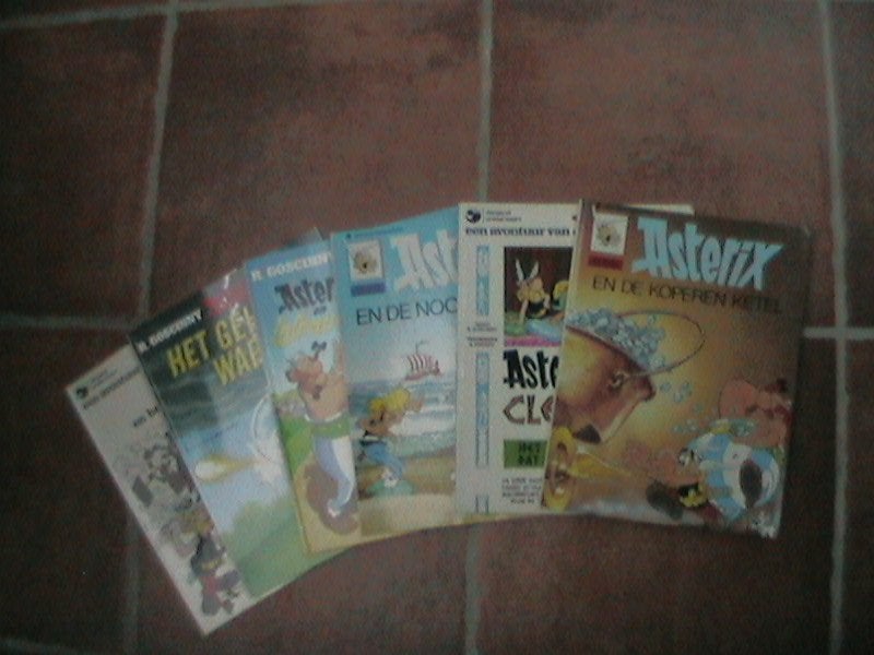 asterix en de belgen nr 24 dargaud / oberon uit 1979, Eén stripboek, Ophalen of Verzenden, Zo goed als nieuw