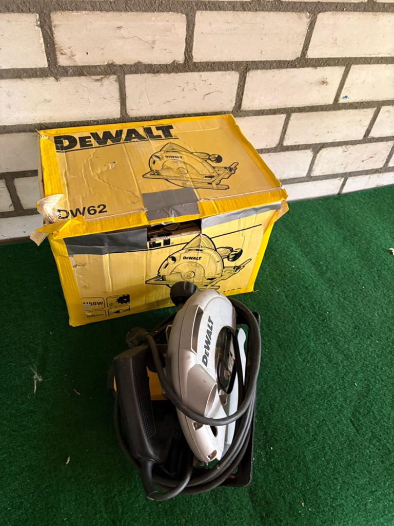 Mooie Dewalt afkortzaag type DW62, Gebruikt, Ophalen of Verzenden, Afkortzaag, 30 tot 70 mm