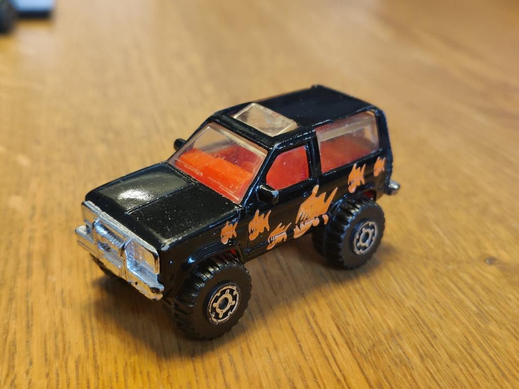 Matchbox Ford Bronco II ZWART Piranha, Ophalen of Verzenden, Auto