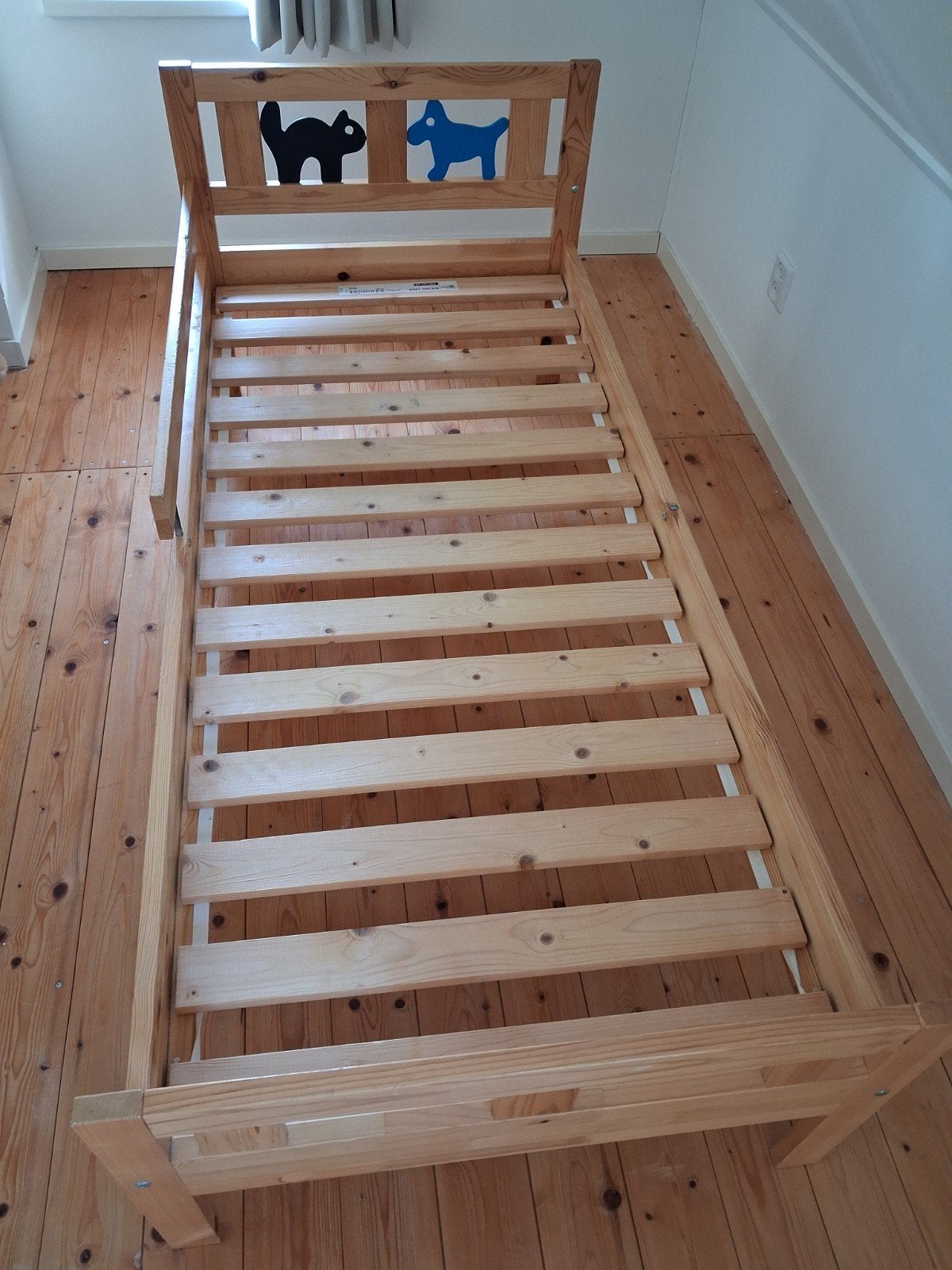 Peuterbed Ikea €15, Kinderen en Baby's, Kinderkamer | Bedden, Gebruikt, 70 tot 85 cm, Matras, 140 tot 160 cm