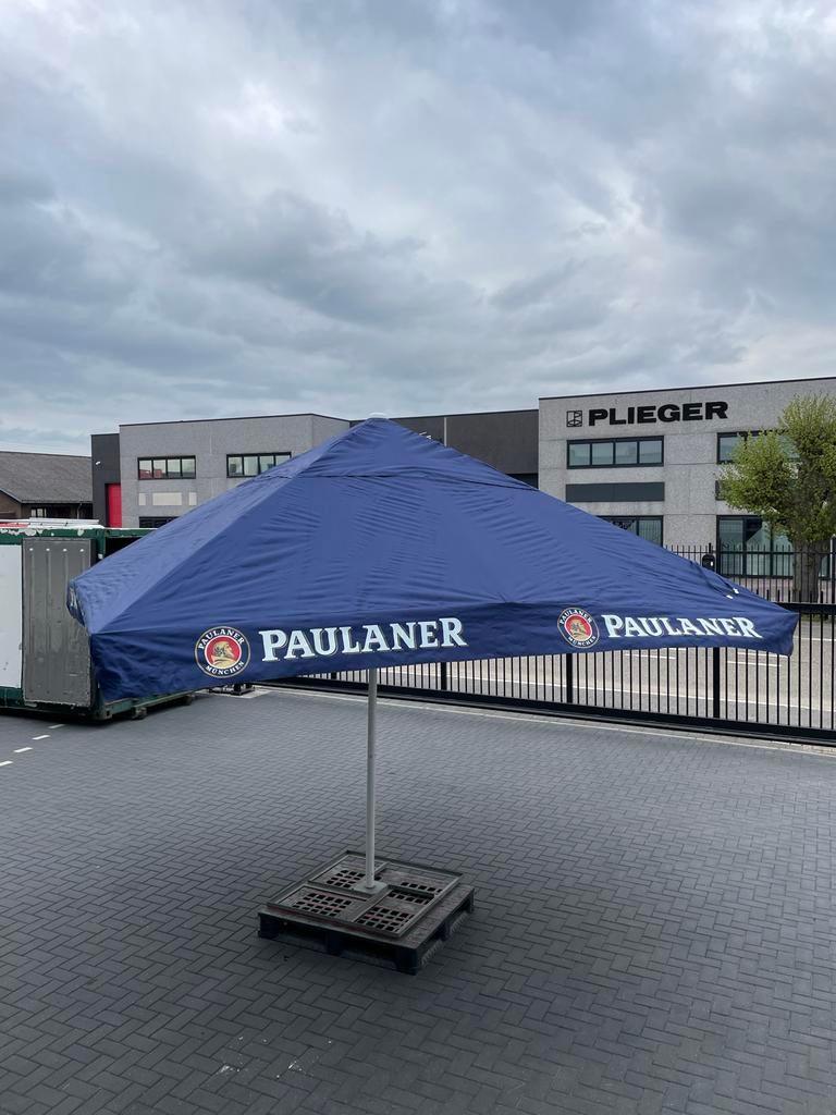 Paulaner Parasol 4x4M Nieuw in Doos - Horeca Geschikt, Ophalen, Verstelbaar, Nieuw, Stokparasol