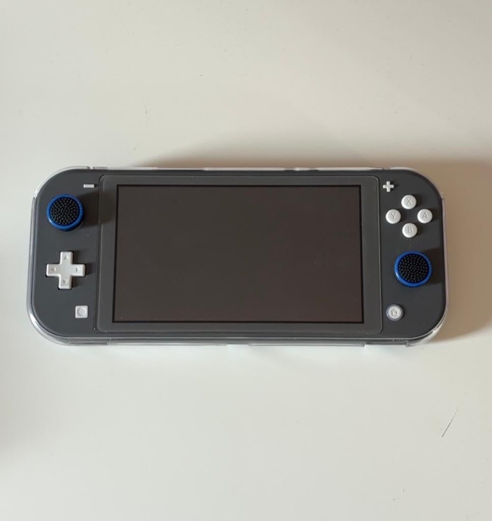 Nintendo switch lite + Animal crossing & mario kart, Ophalen of Verzenden, Grijs, Zo goed als nieuw
