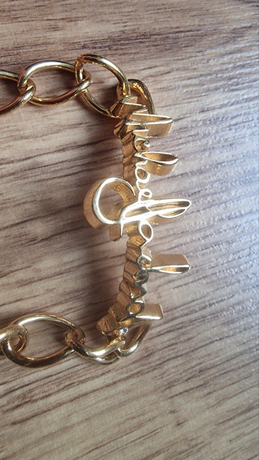 Gouden armband vorm Michael Jackson  handtekening, Verzamelen, Verzenden, Zo goed als nieuw, Gebruiksvoorwerp
