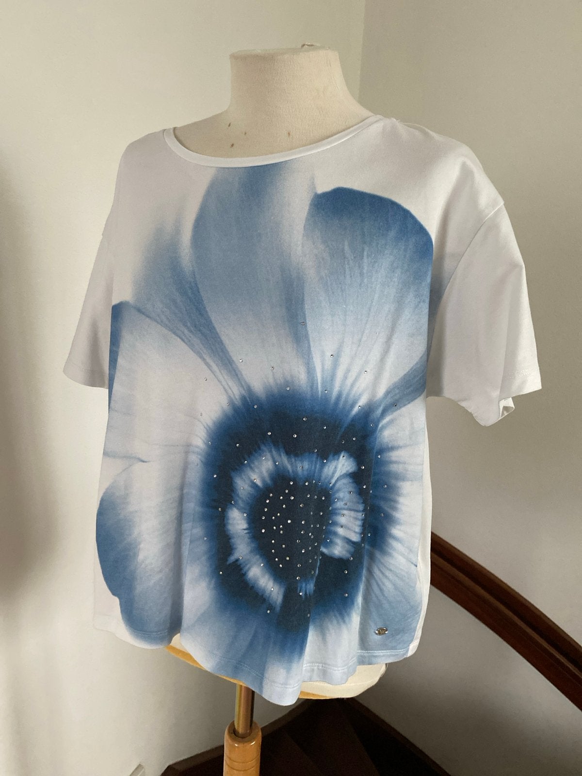 Monari T-shirt Maat 40 met Prachtige Bloemenprint, Maat 38/40 (M), Wit, Nieuw, Ophalen of Verzenden
