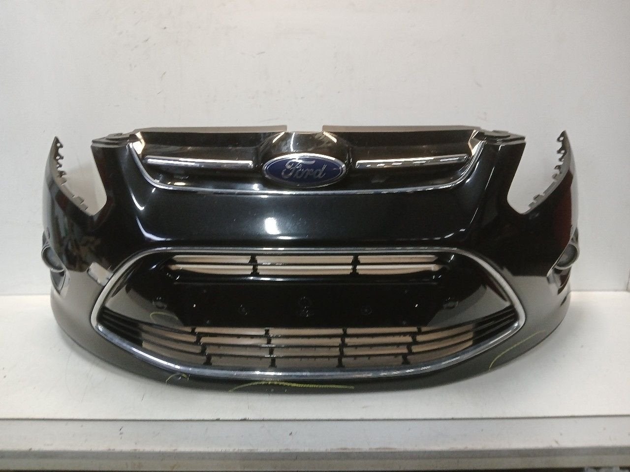 Bumper voor Ford Grand C-Max, Auto-onderdelen, Onderdelen@venauto.nl, Van der Ven Autorecycling B.V., Gebruikt, Ettenseweg 76, 4706 PB Roosendaal, The Netherlands