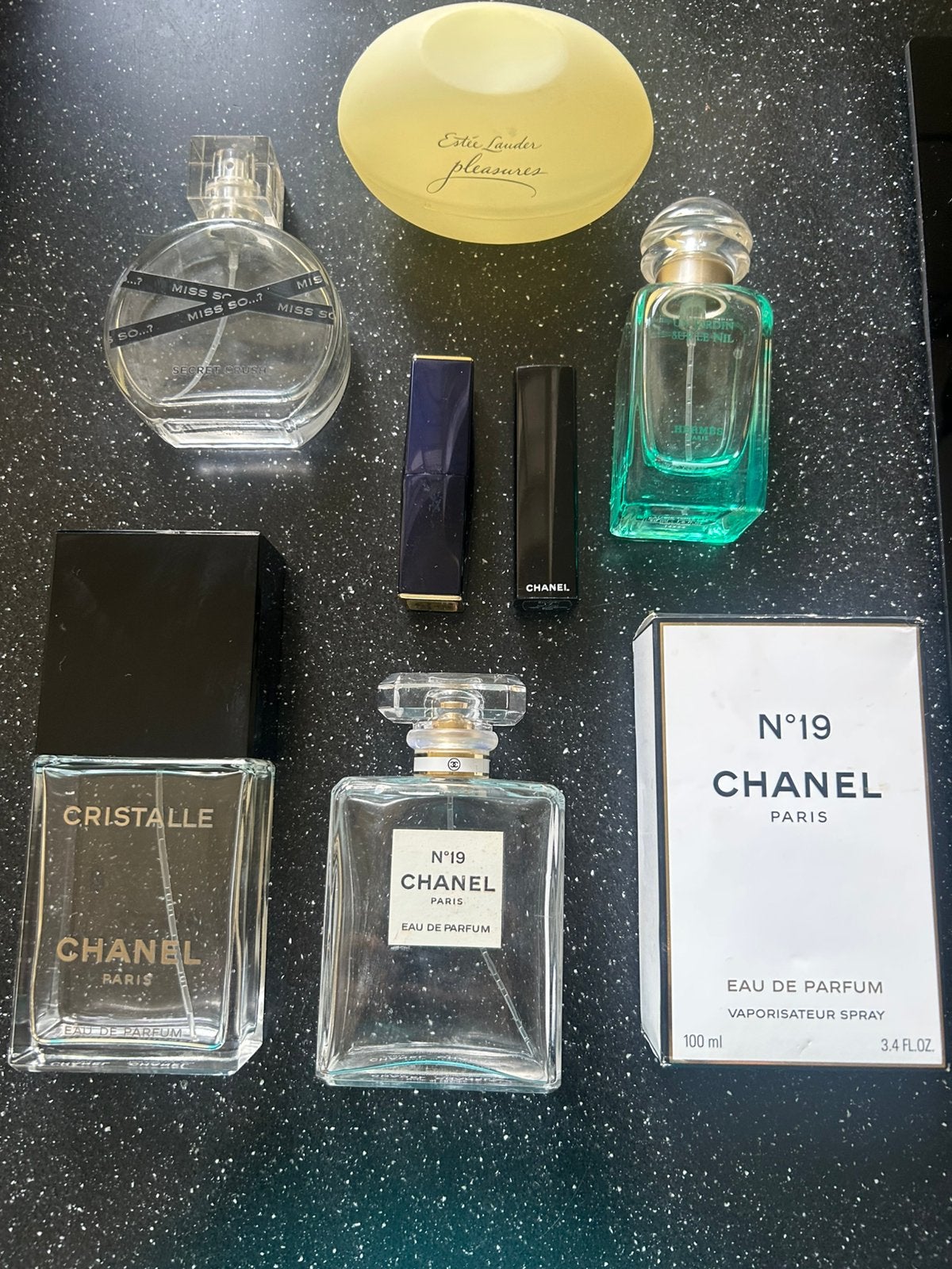 Diverse lege flesjes/verpakkingen van Chanel, Estée Lauder, Verzamelen, Ophalen of Verzenden, Gebruikt, Parfumfles