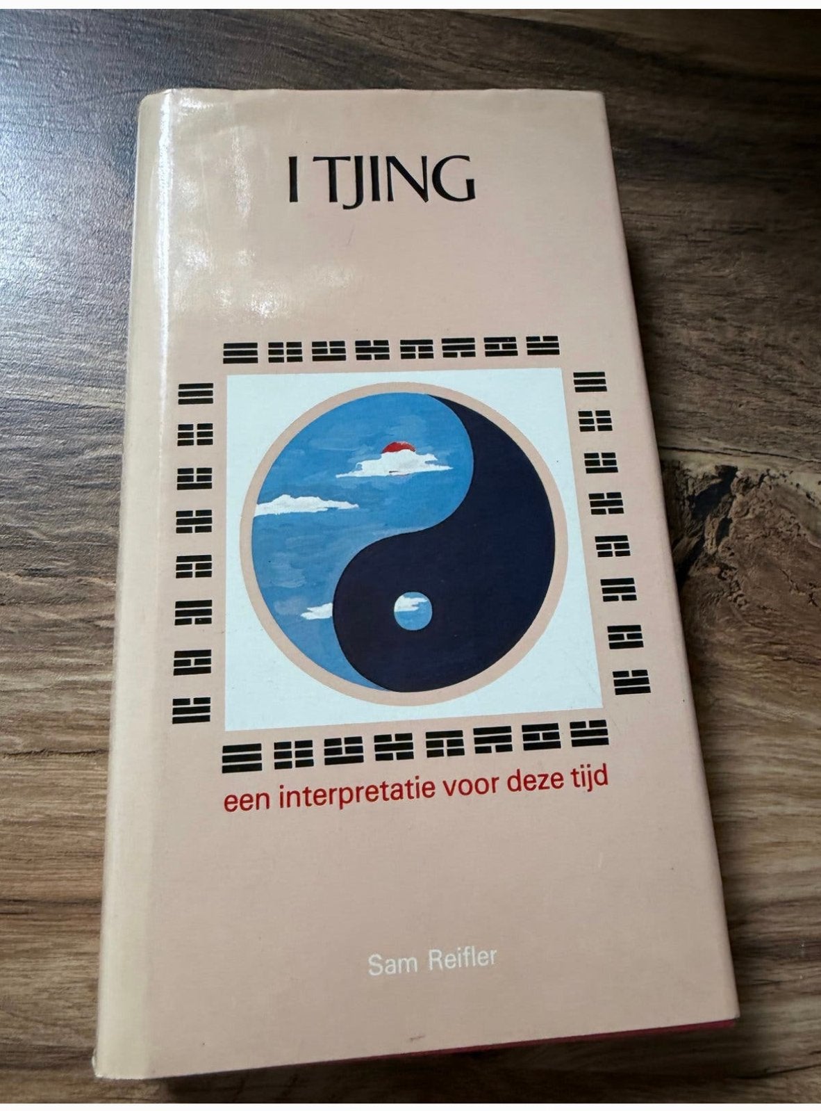 I Tjing: Een interpretatie voor deze tijd, Boeken, Ophalen of Verzenden, Zo goed als nieuw, Achtergrond en Informatie