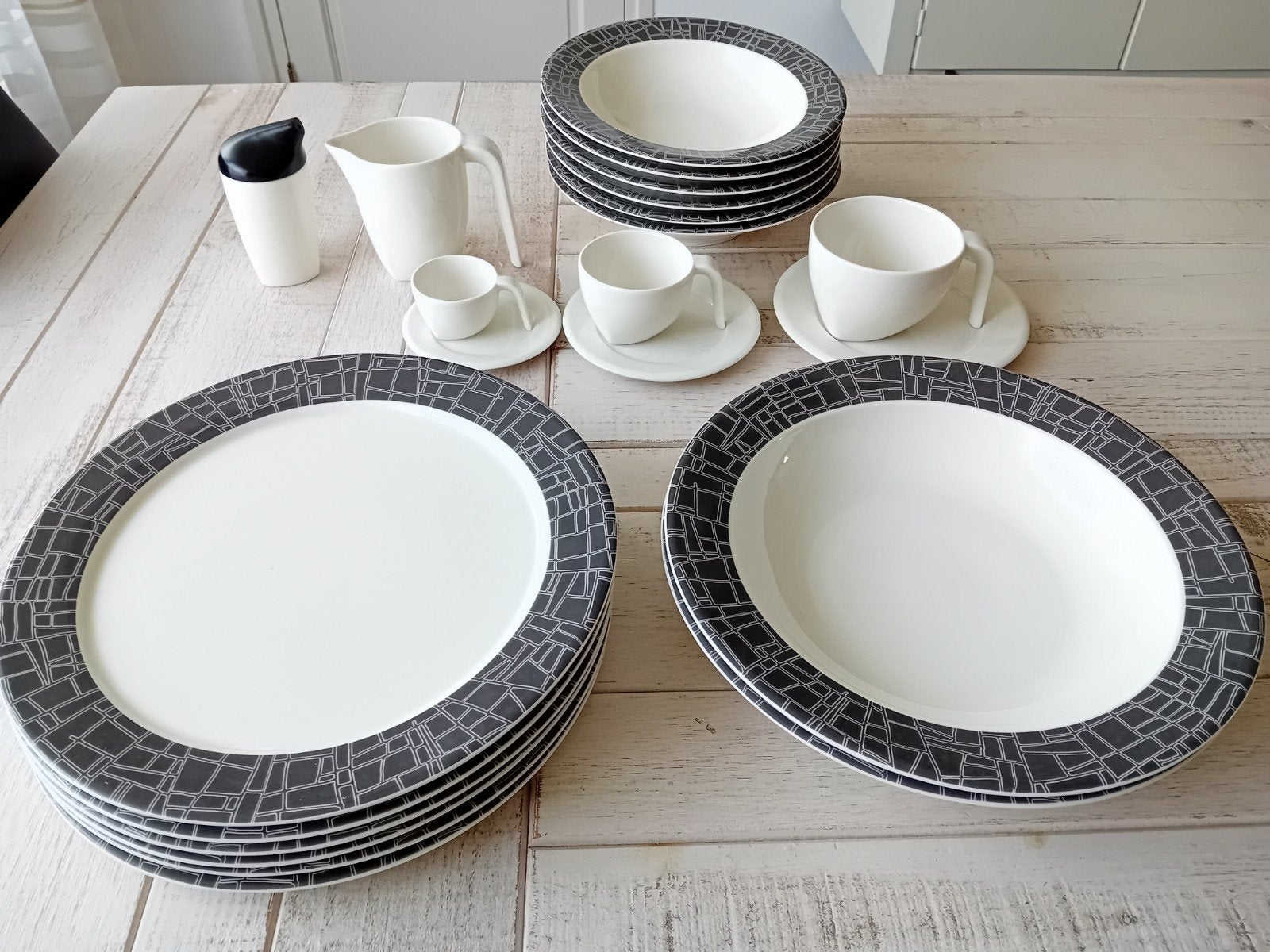Arabia Ego iittala Ego Stefan Lindfors servies Finland, Huis en Inrichting, Ophalen of Verzenden, Zo goed als nieuw, Overige stijlen