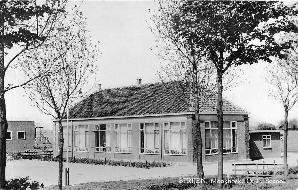 304-042-013 Strijen Mookhoek, OL School, Verzamelen, Ophalen of Verzenden, Voor 1920, Zuid-Holland