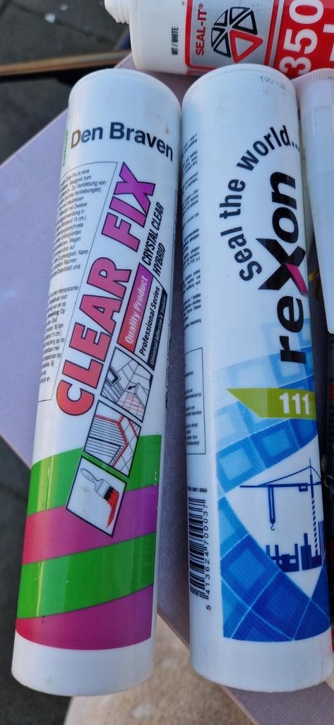 Kitspuiten en lijmresten ., Doe-het-zelf en Verbouw, Verf, Beits en Lak, Ophalen, Gebruikt, Overige kleuren, Lak