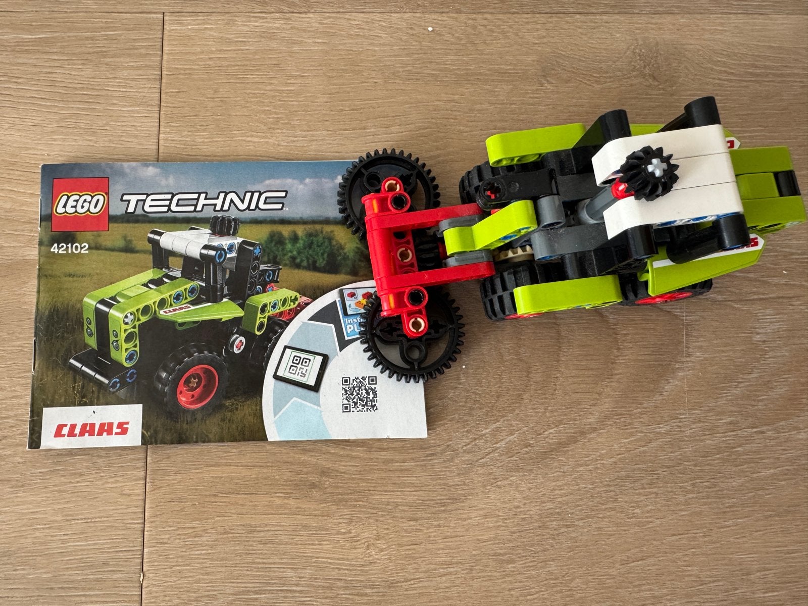 LEGO Technic 42102 Claas Xerion Tractor, Ophalen of Verzenden, Zo goed als nieuw, Overige merken
