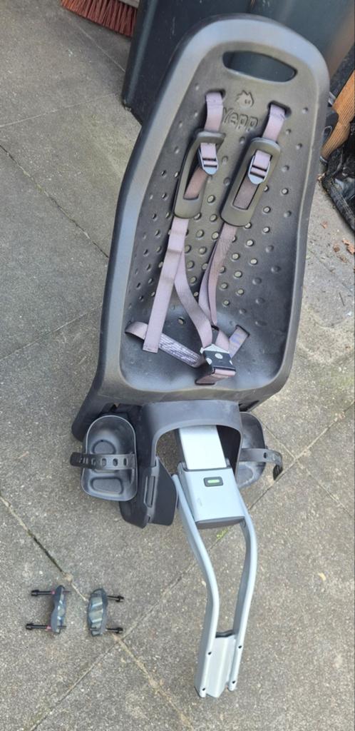 GMG Yepp fietsstoeltje voor achterop, Ophalen, Achterzitje, Voetsteuntjes, GMG Yepp