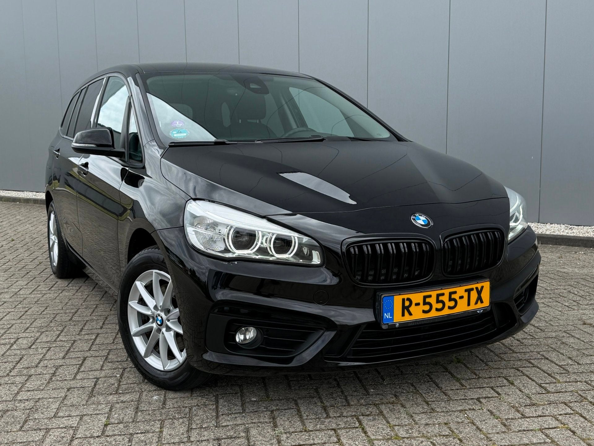 BMW 2-serie Gran Tourer 216i (Grt beurt + APK + Garantie), Voorwielaandrijving, Gebruikt, 2-Serie Gran Tourer, Zwart
