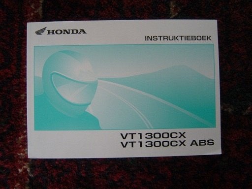 Honda VT1300CX ABS 2009 motorfiets instructie boekje VT 1300, Ophalen of Verzenden, Honda