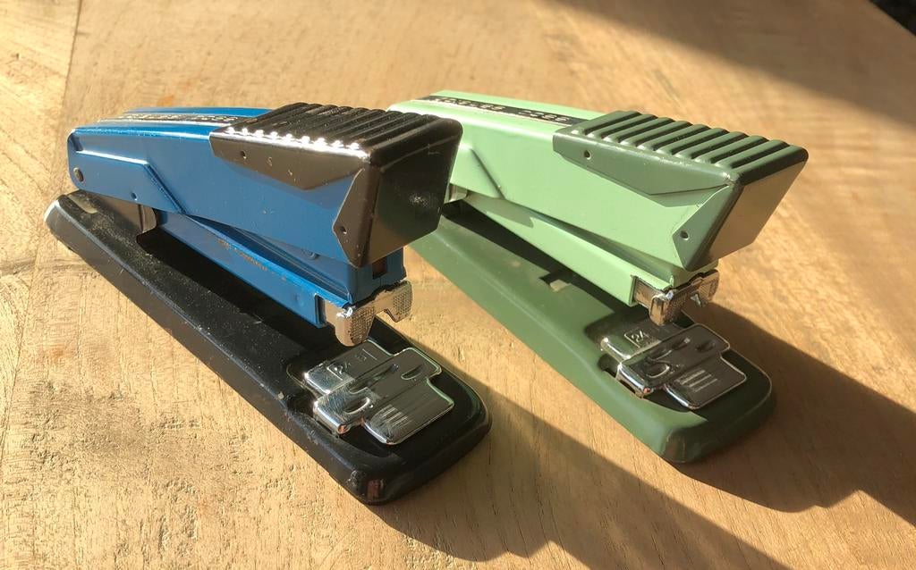 ESCO SENATOR nietmachines 2 stuks, Ophalen of Verzenden, Zo goed als nieuw