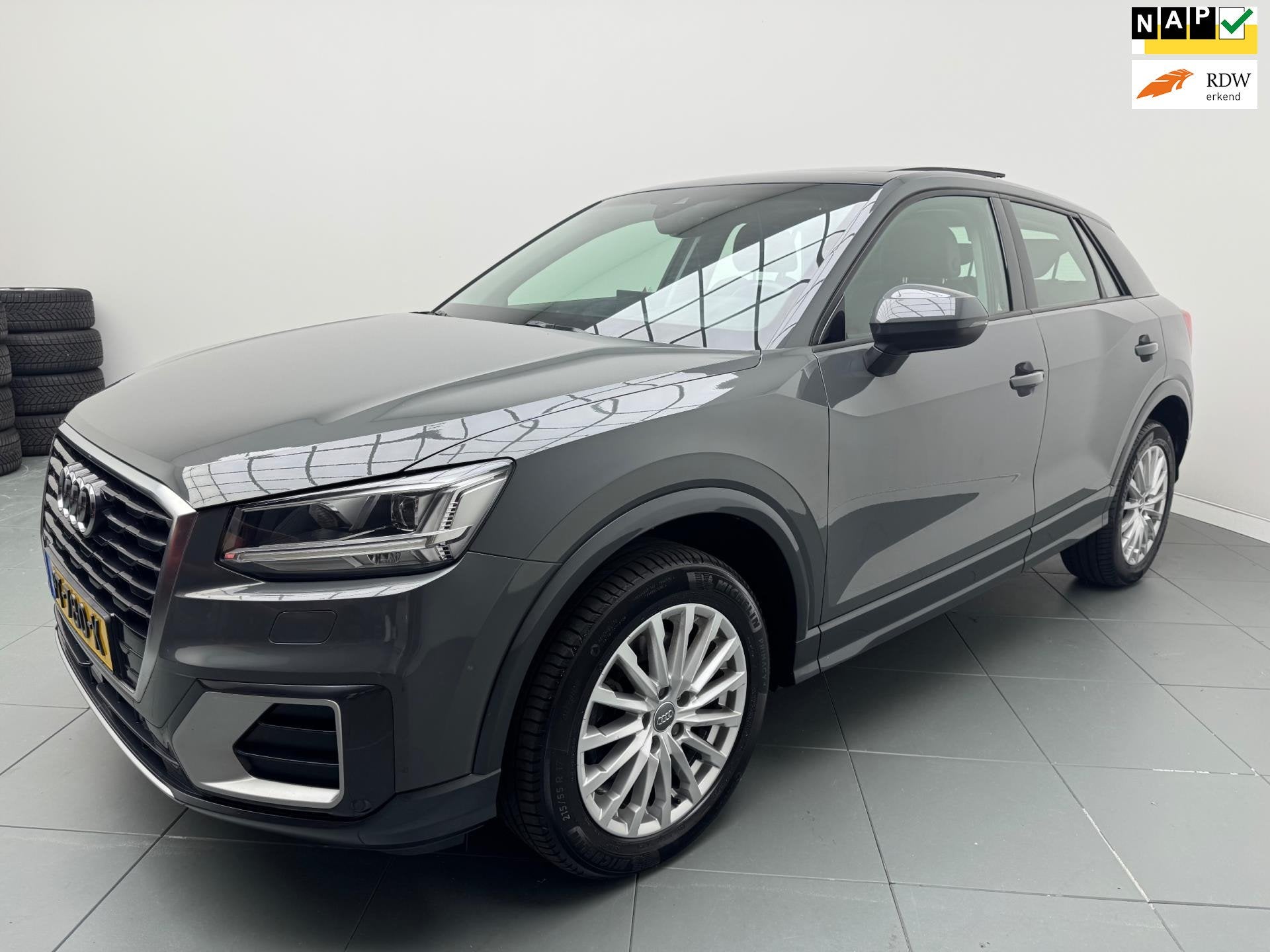 Audi Q2 2.0 TFSI quattro Design 190 Pk Automat Airco Navi Xe, Automaat, Gebruikt, 1984 cc, Leder en Stof