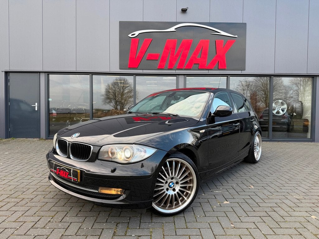 BMW 116I LCI Xenon Leder Sportinterieur Navi Cruise Climate, Auto's, 1-Serie, Achterwielaandrijving, Beige, 4 cilinders