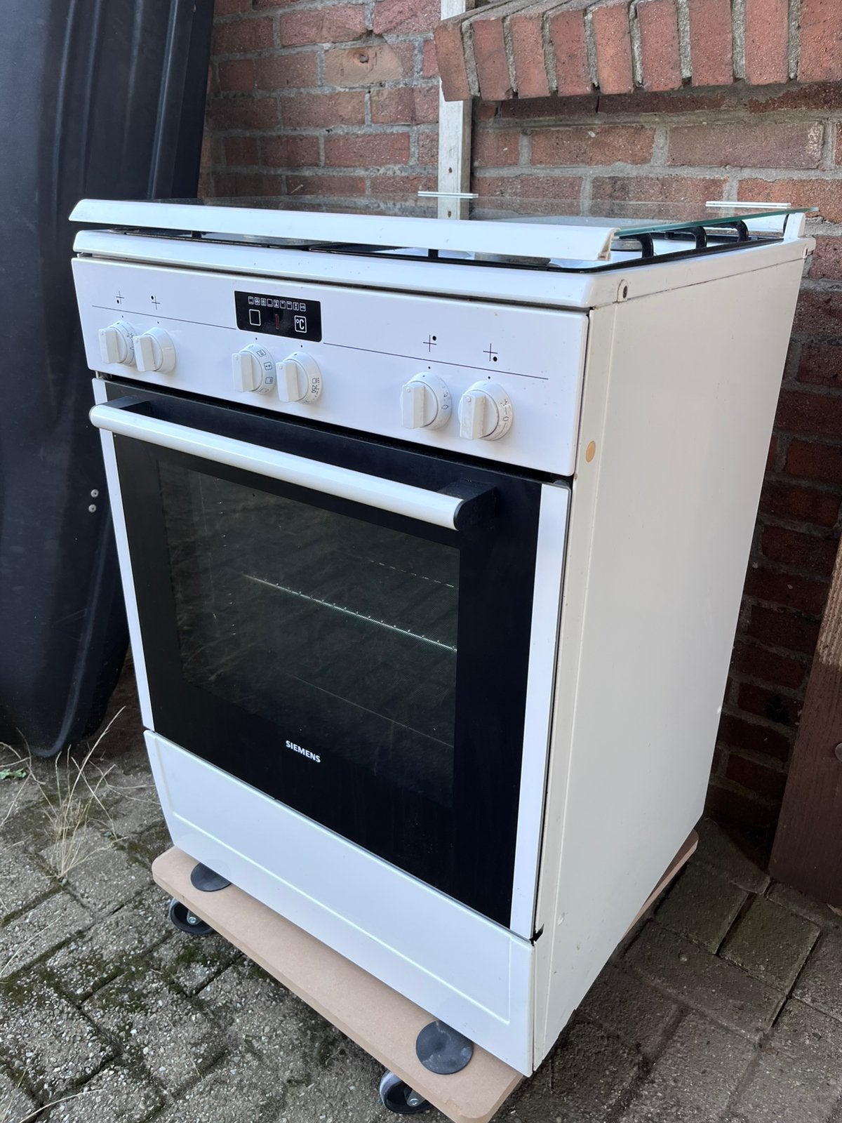 Siemens gasfornuis gebruikt, Ophalen, 4 kookzones, Zo goed als nieuw, Gas