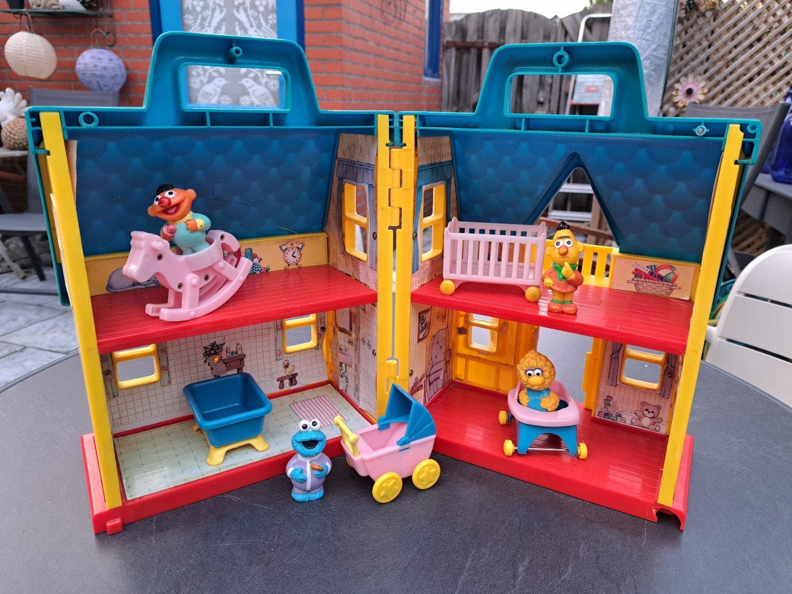 Sesamstraat poppenhuis. vintage, Ophalen of Verzenden, Gebruikt, Poppenhuis