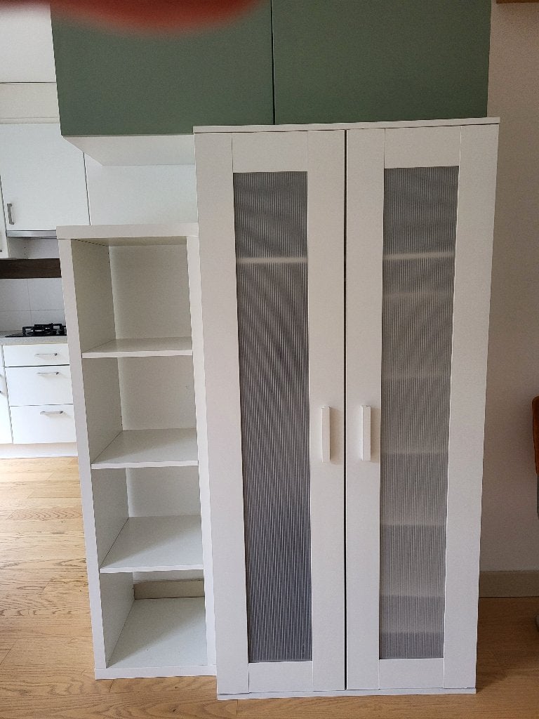 GRATIS! Ikea Kallax vakkenkast en kledingkast, Ophalen, Met plank(en), Gebruikt, 100 tot 150 cm