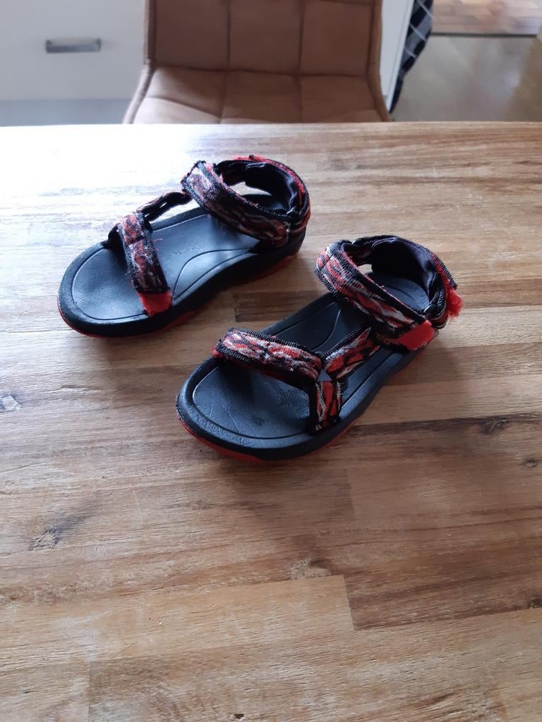 Teva Sandalen Maat 22-23, Gebruikt, Jongen of Meisje, Overige typen, Teva