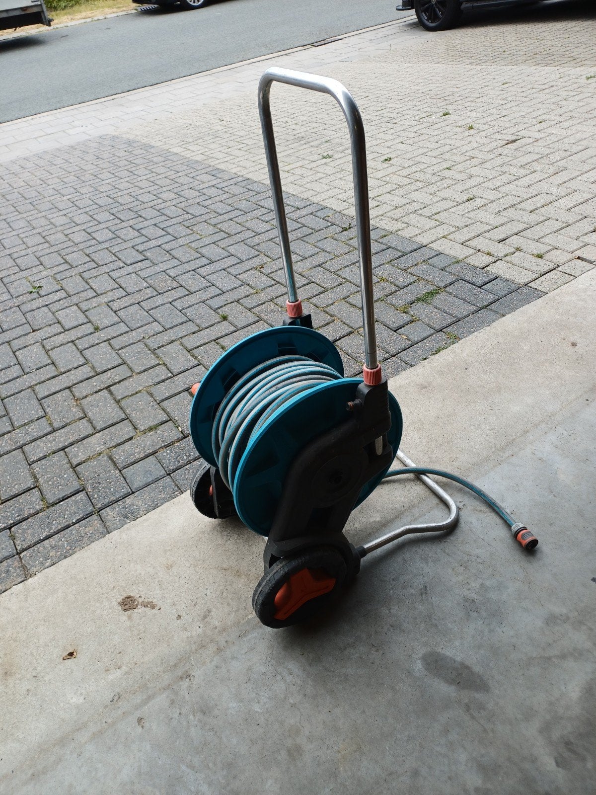 Gardena tuinslanghaspel met slang, Tuin en Terras, Tuinslangen, Ophalen of Verzenden, Gebruikt, Tuinslanghaspel