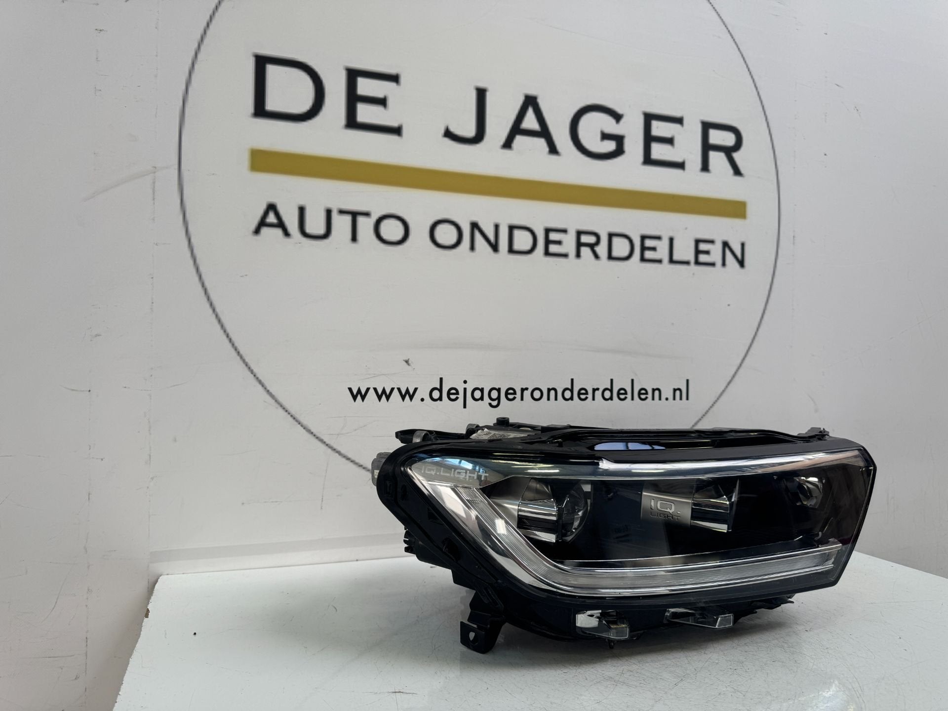 VW T ROC T-ROC FACELIFT VOL LED KOPLAMP RECHTS 2GA941036AK, Gebruikt, Volkswagen, Volkswagen AG, Berliner Ring 2
38440  Wolfsburg, DE