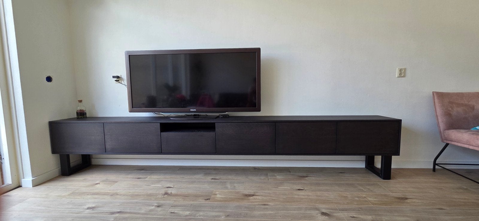 Table du Sud Donker Houten TV Meubel 350cm, Ophalen, Zo goed als nieuw, 200 cm of meer, Minder dan 100 cm