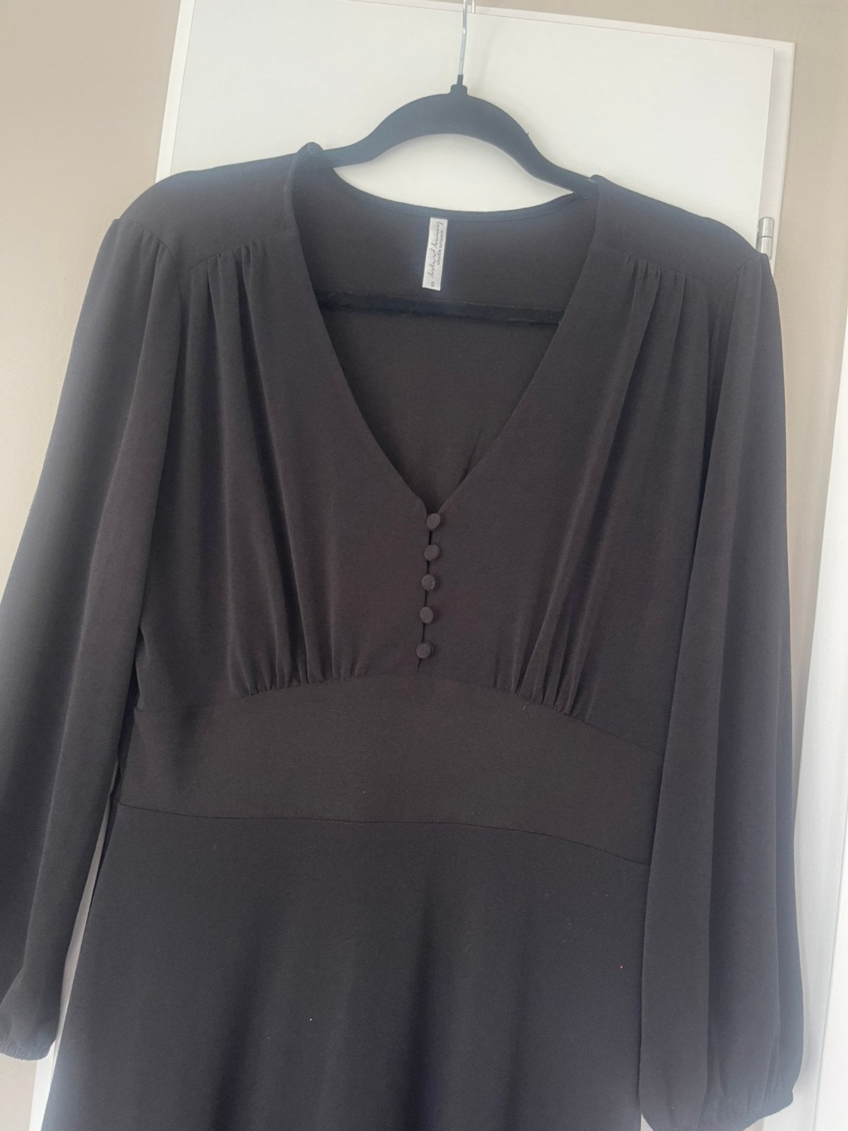 Summum zwierige  zwarte midi stretch jurk maat M, Maat 38/40 (M), Zwart, Ophalen of Verzenden, Zo goed als nieuw