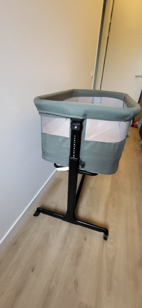 Novi baby co sleeper, Ophalen, Zo goed als nieuw, Wieg