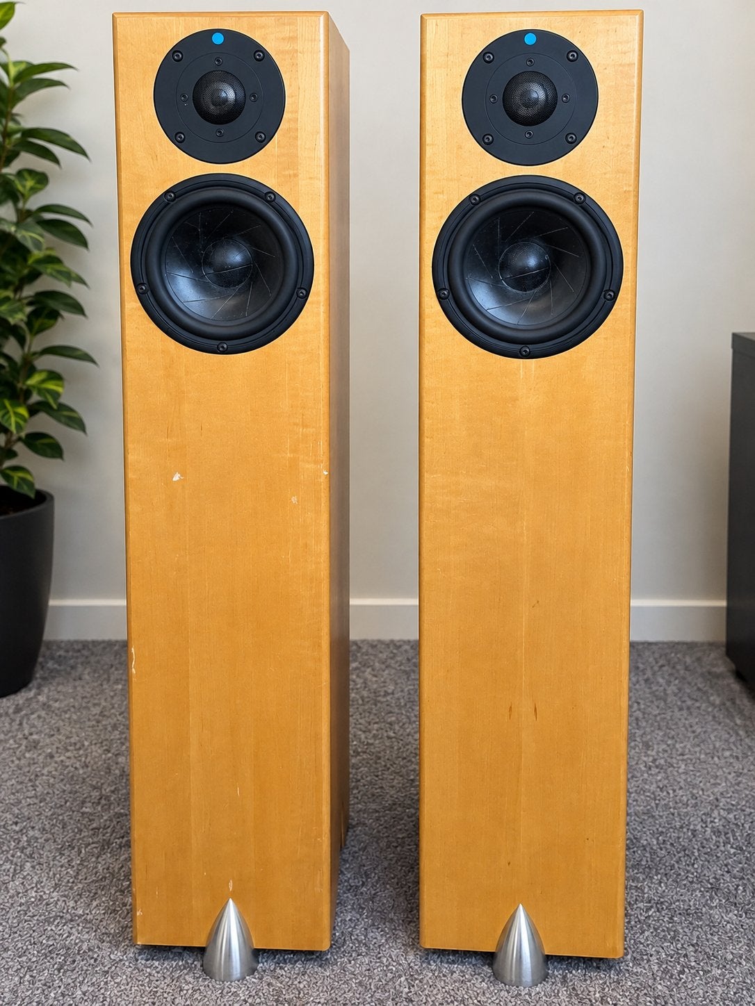 Totem Acoustic Hawk vloerstaande speakers – Maple – High End, Ophalen, Zo goed als nieuw, Overige merken