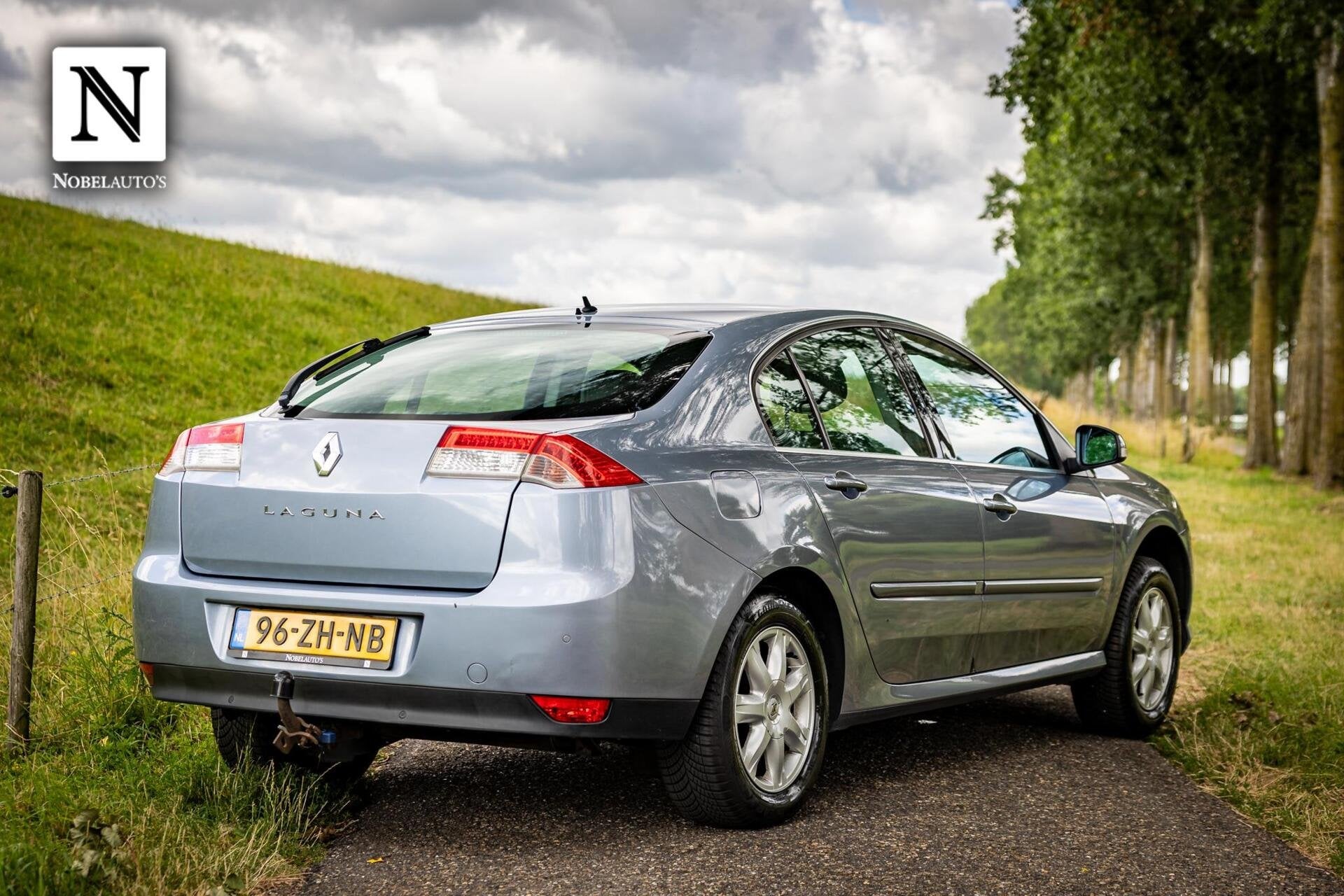 Renault Laguna 2.0 16V Dynamique|Nap |Airco |Trekhaak |Xenon, Laguna, Gebruikt, 4 cilinders, Met garantie (alle)