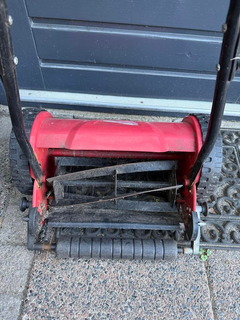 Wolfgarten TT 300 S handgrasmaaier, Tuin en Terras, Gebruikt, Handgrasmaaier, Ophalen of Verzenden, 30 t/m 39 cm